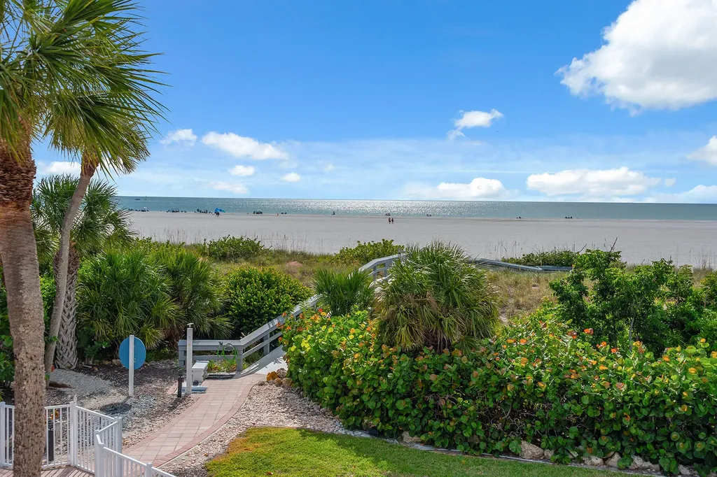 58 N Collier Marco Island FL 34145