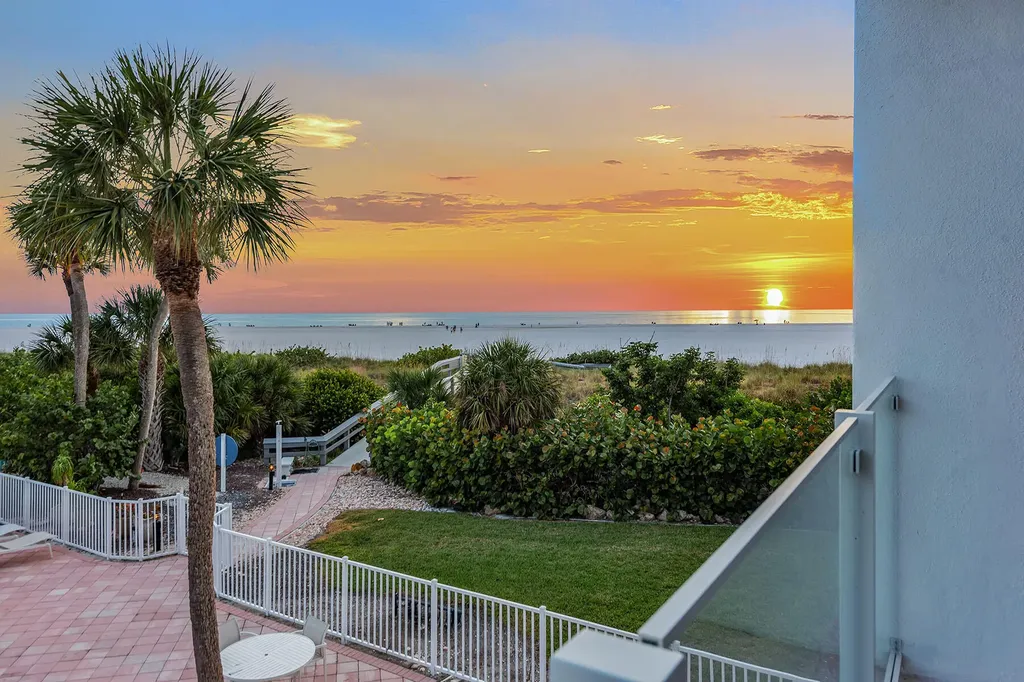 58 N Collier Marco Island FL 34145