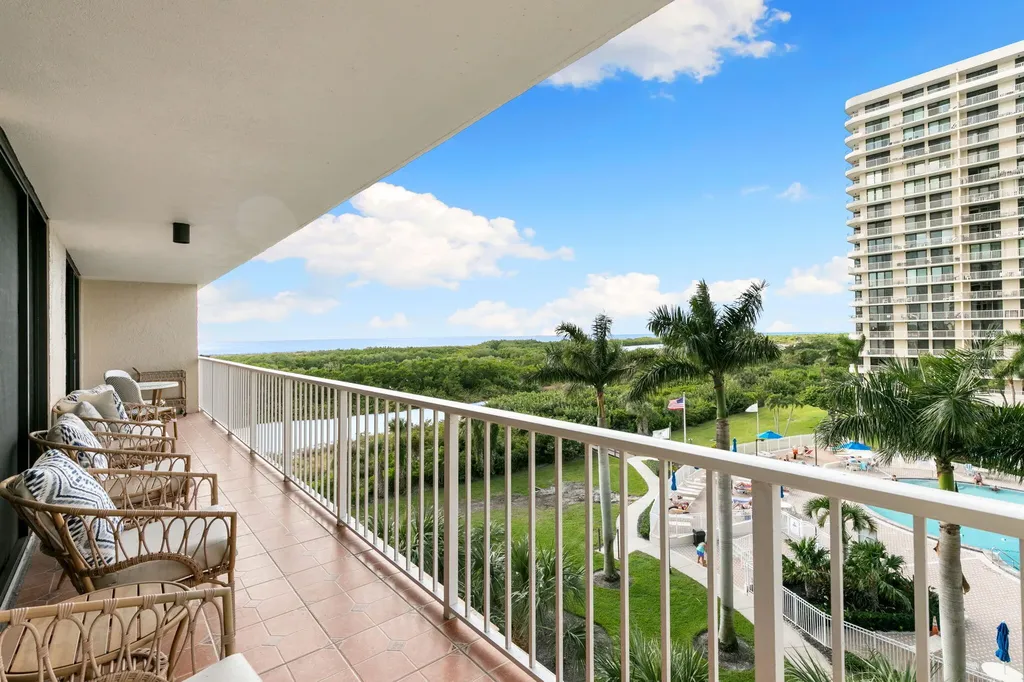380 Seaview Court Marco Island FL 34145