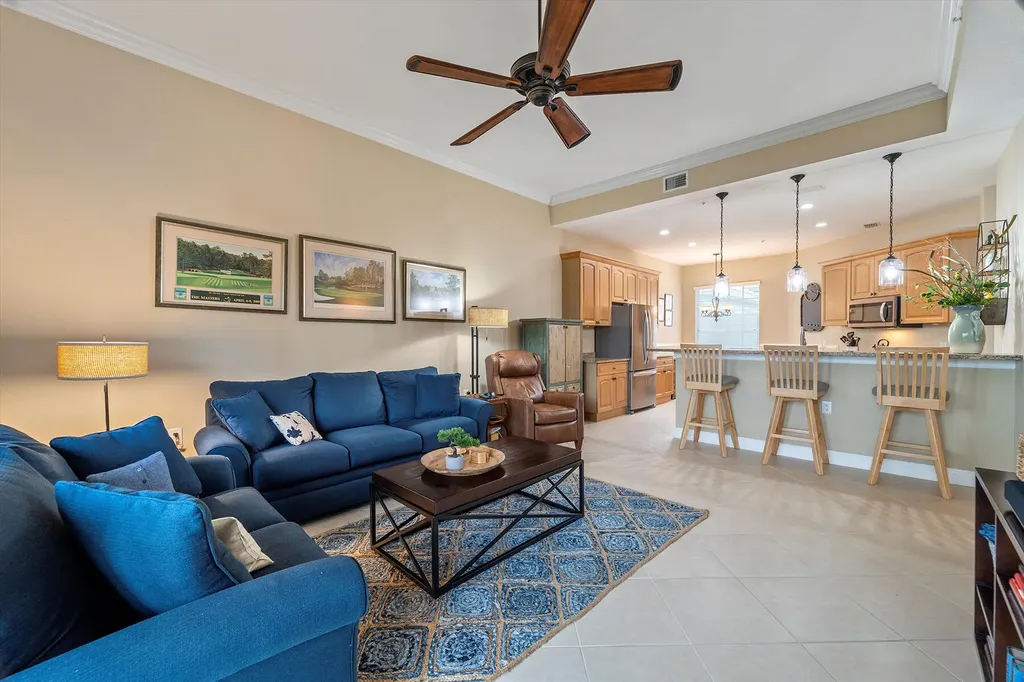 9243 Tesoro Lane Naples FL 34114