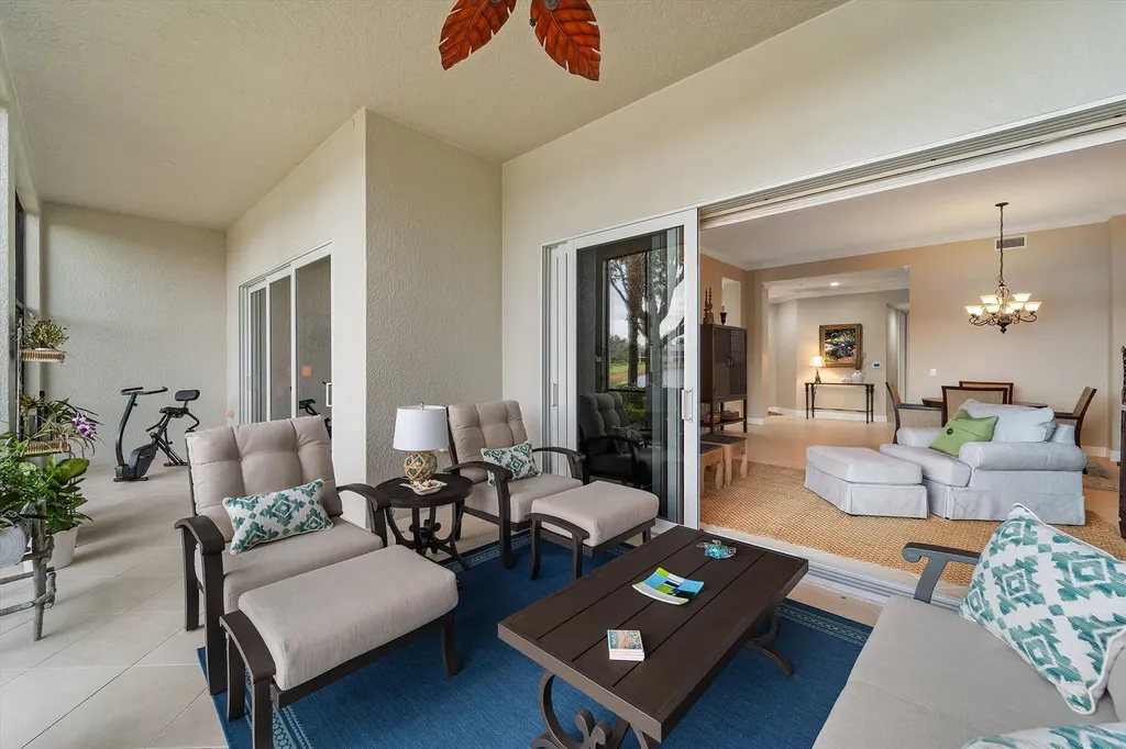 9243 Tesoro Lane Naples FL 34114