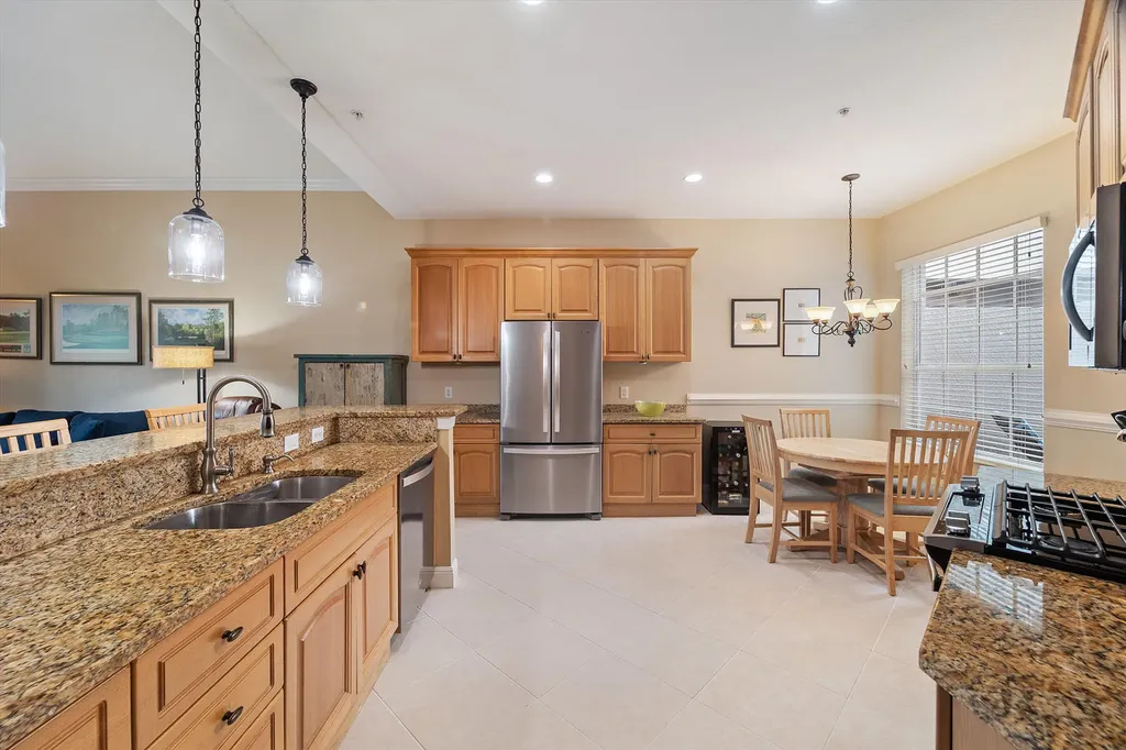 9243 Tesoro Lane Naples FL 34114