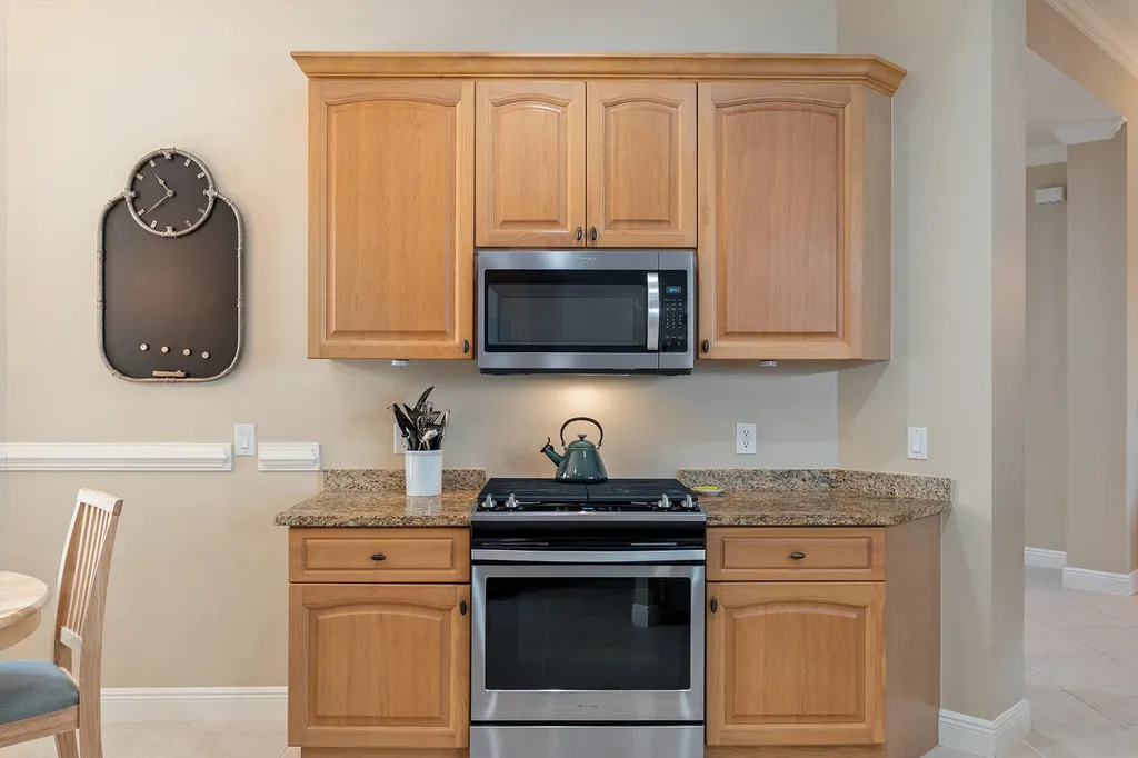 9243 Tesoro Lane Naples FL 34114