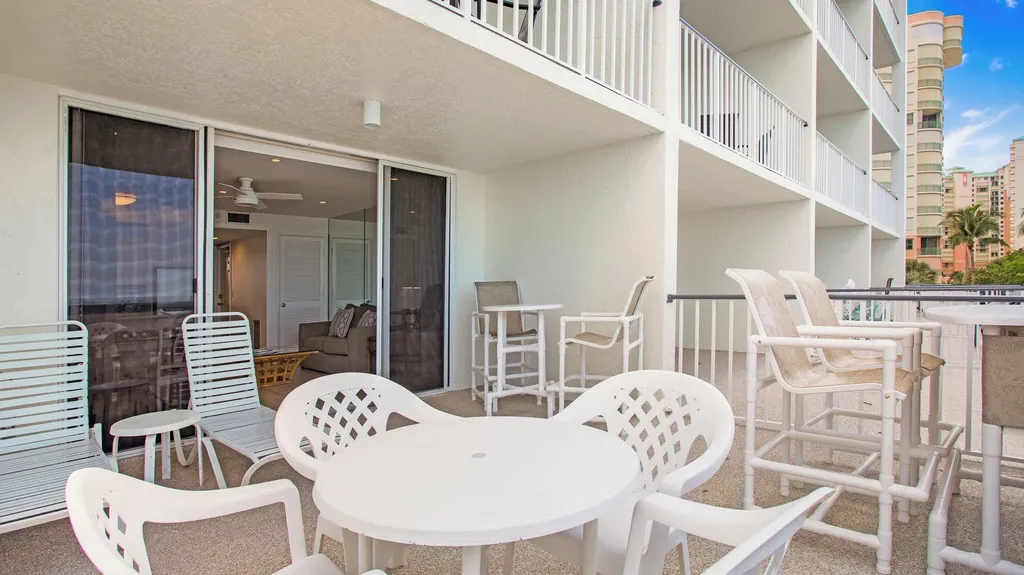 900 S Collier Marco Island FL 34145