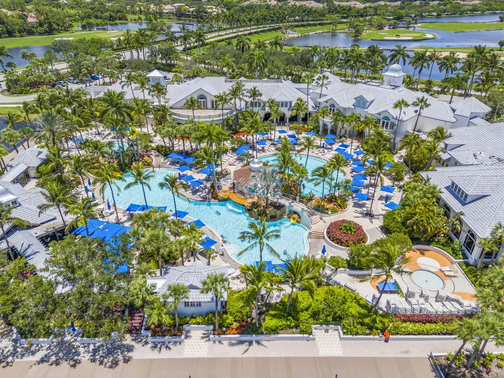 3960 Deer Crossing Court Naples FL 34114