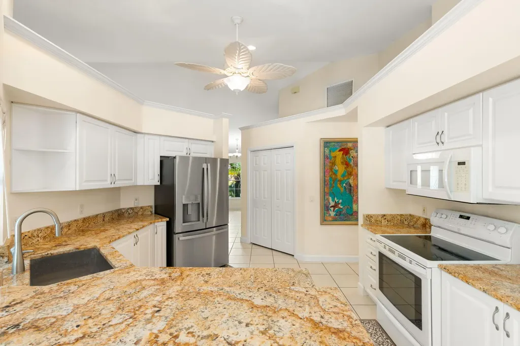 1460 Biscayne Way Marco Island FL 34145