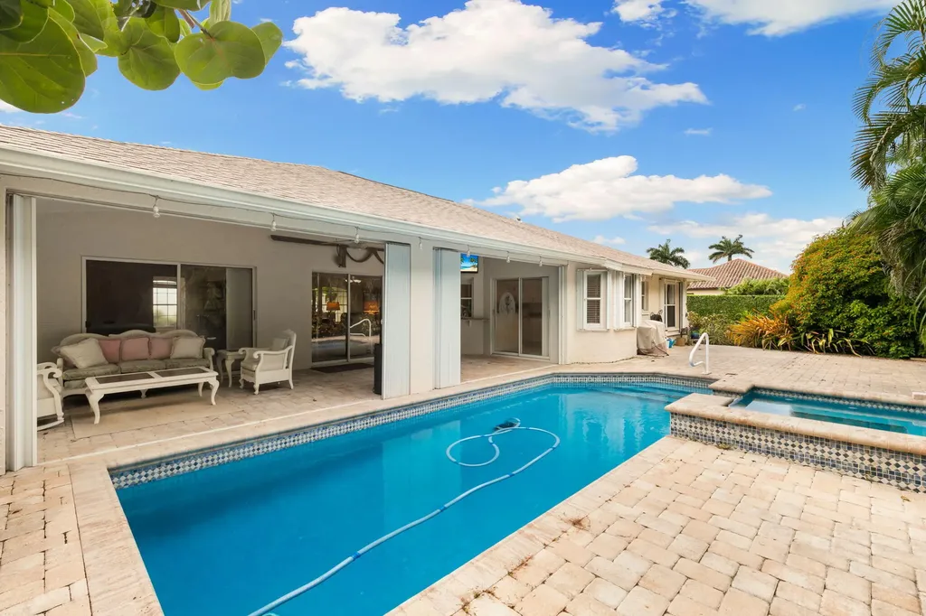 1460 Biscayne Way Marco Island FL 34145