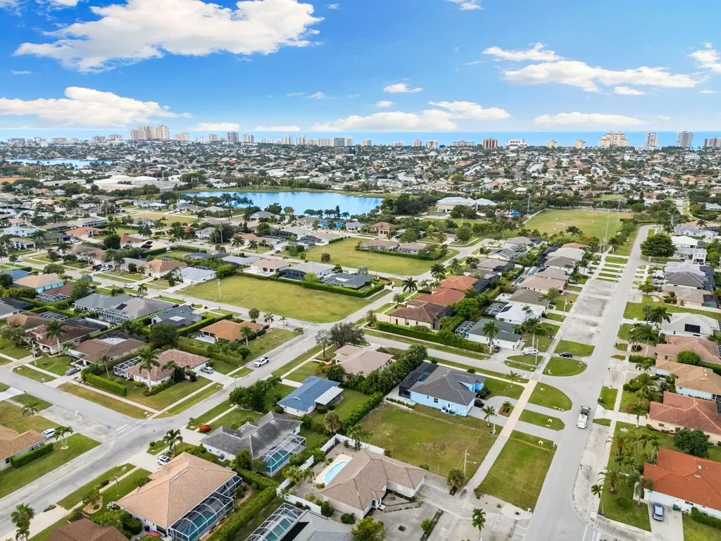 1460 Biscayne Way Marco Island FL 34145