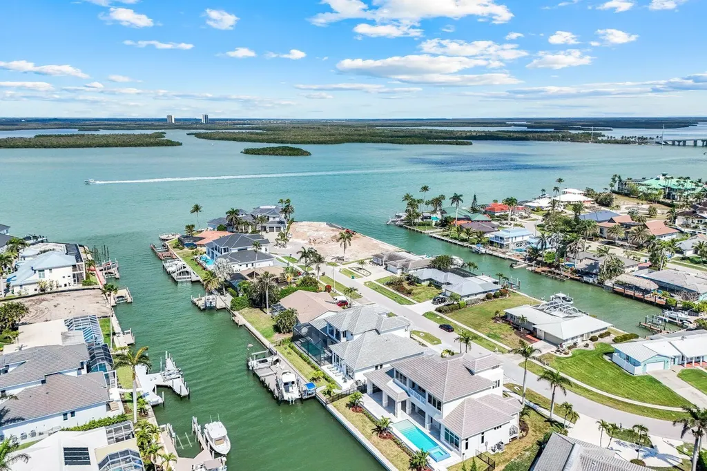 954 Sundrop Court Marco Island FL 34145