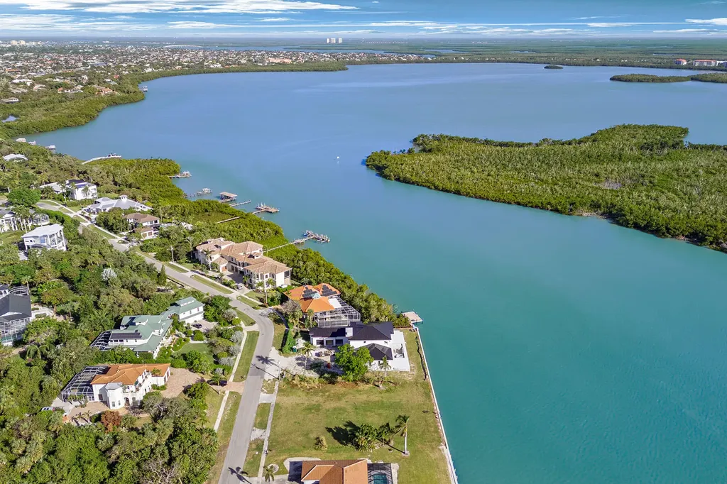 945 Caxambas Drive Marco Island FL 34145