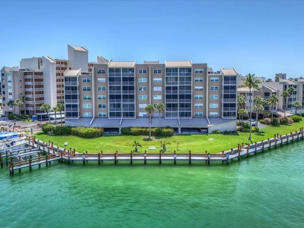 897 Collier Court Marco Island FL 34145