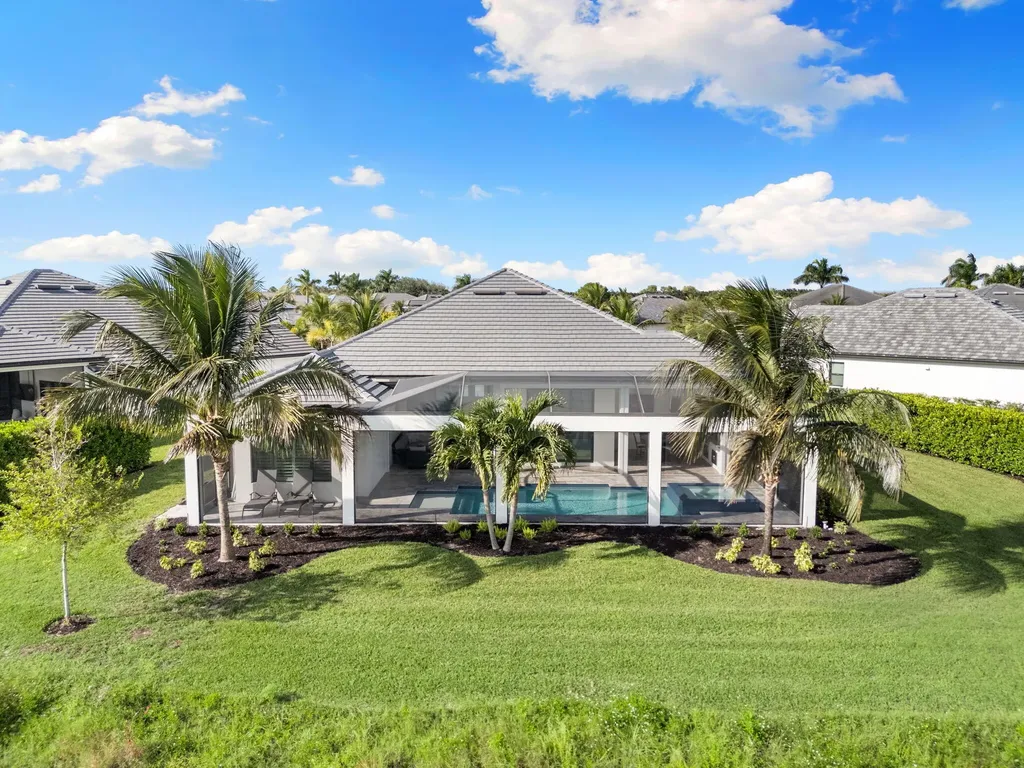 3122 Heather Glen Court Naples FL 34114