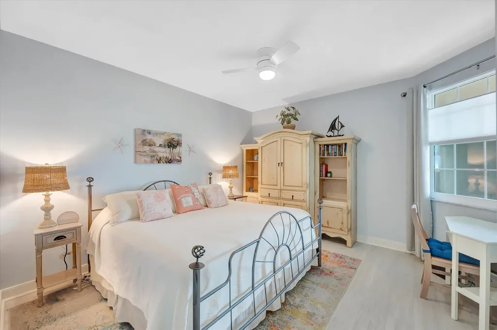 133 Vintage Bay Marco Island FL 34145