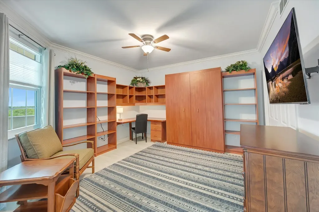 133 Vintage Bay Marco Island FL 34145