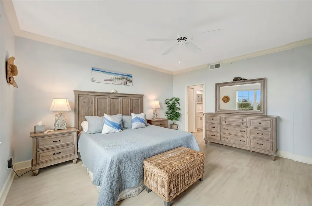 133 Vintage Bay Marco Island FL 34145