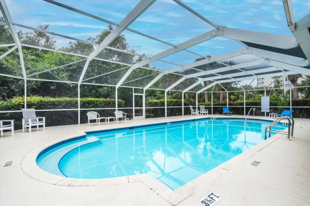 133 Vintage Bay Marco Island FL 34145