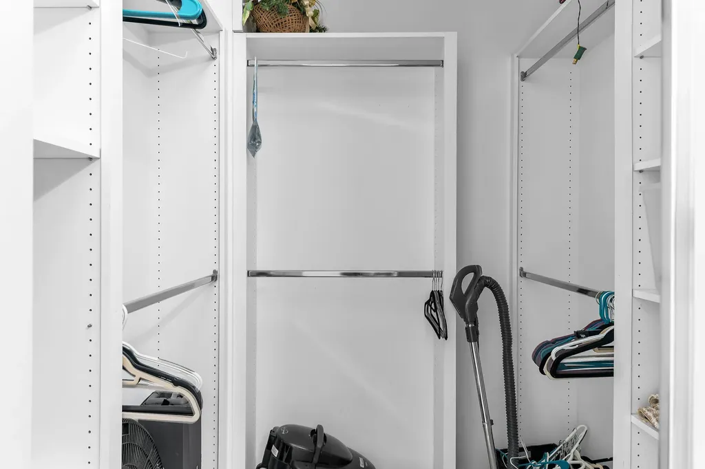 8044 Josefa Way Naples FL 34114