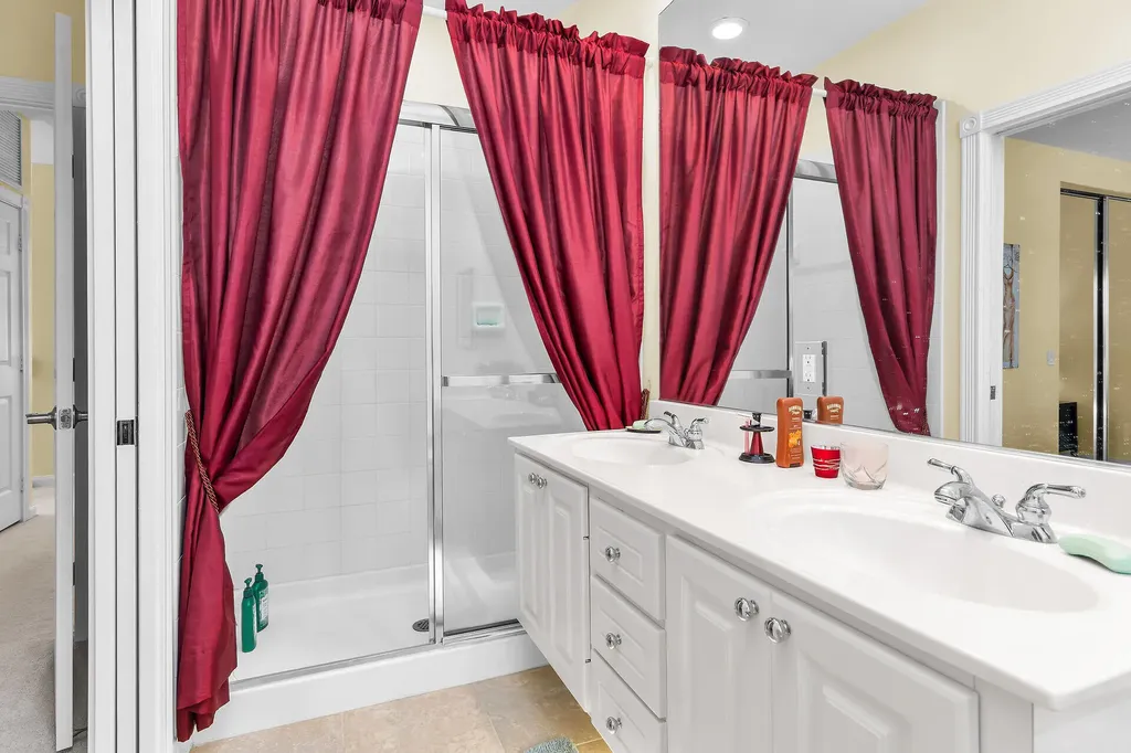 8044 Josefa Way Naples FL 34114