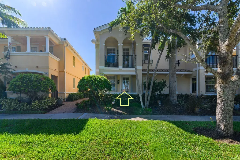 8044 Josefa Way Naples FL 34114