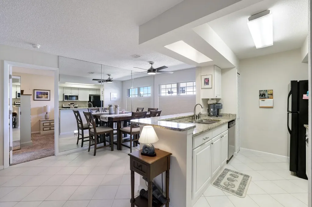 105 Clyburn Marco Island FL 34145