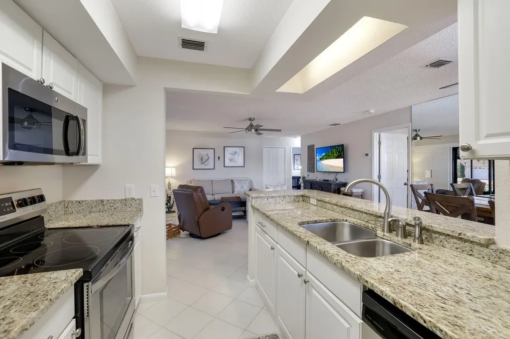 105 Clyburn Marco Island FL 34145