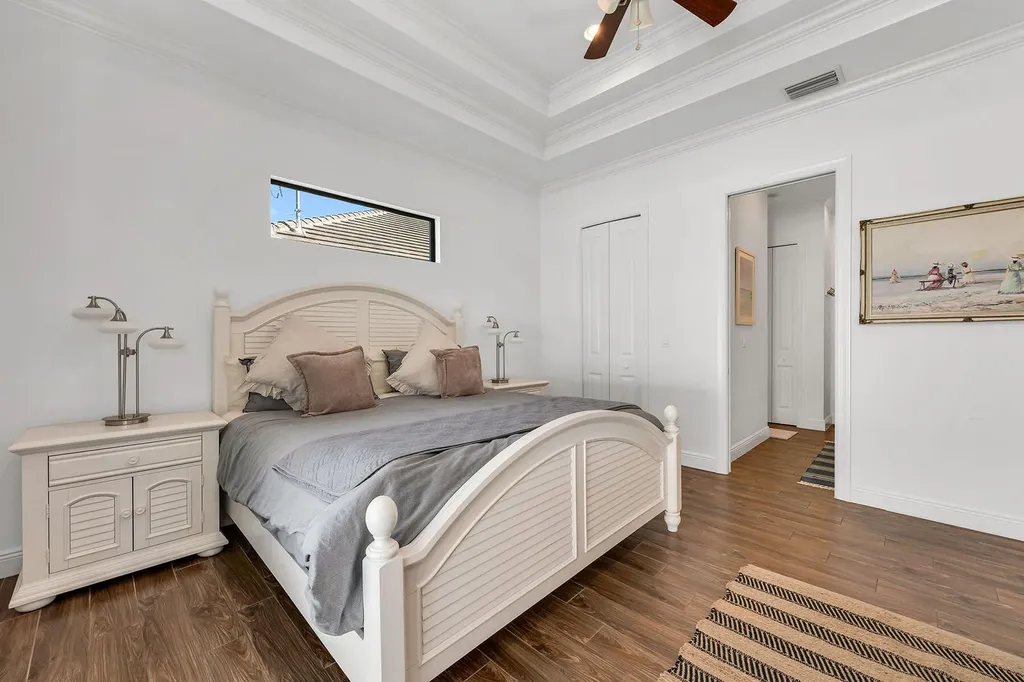 833 109th Avenue N Naples FL 34108