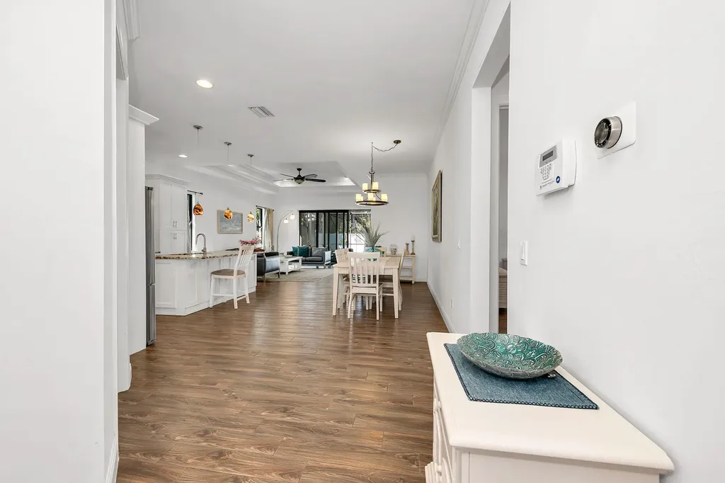 833 109th Avenue N Naples FL 34108