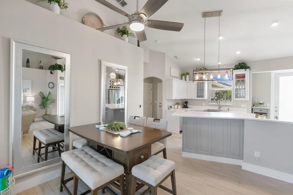 1058 Goldenrod Avenue Marco Island FL 34145