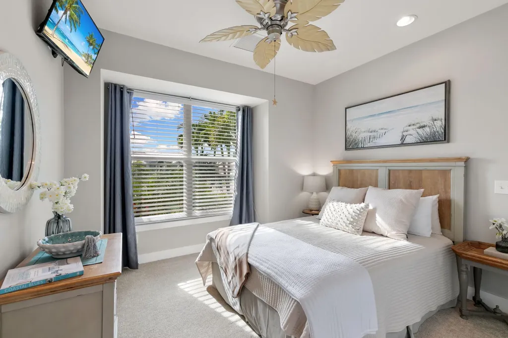 1058 Goldenrod Avenue Marco Island FL 34145