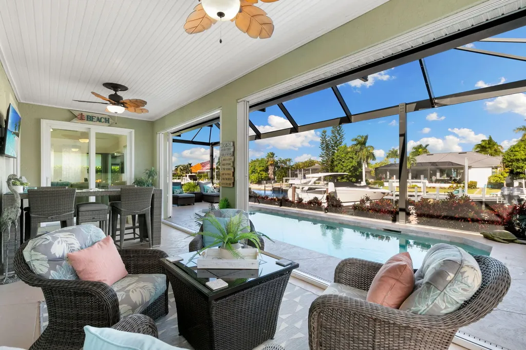 1058 Goldenrod Avenue Marco Island FL 34145