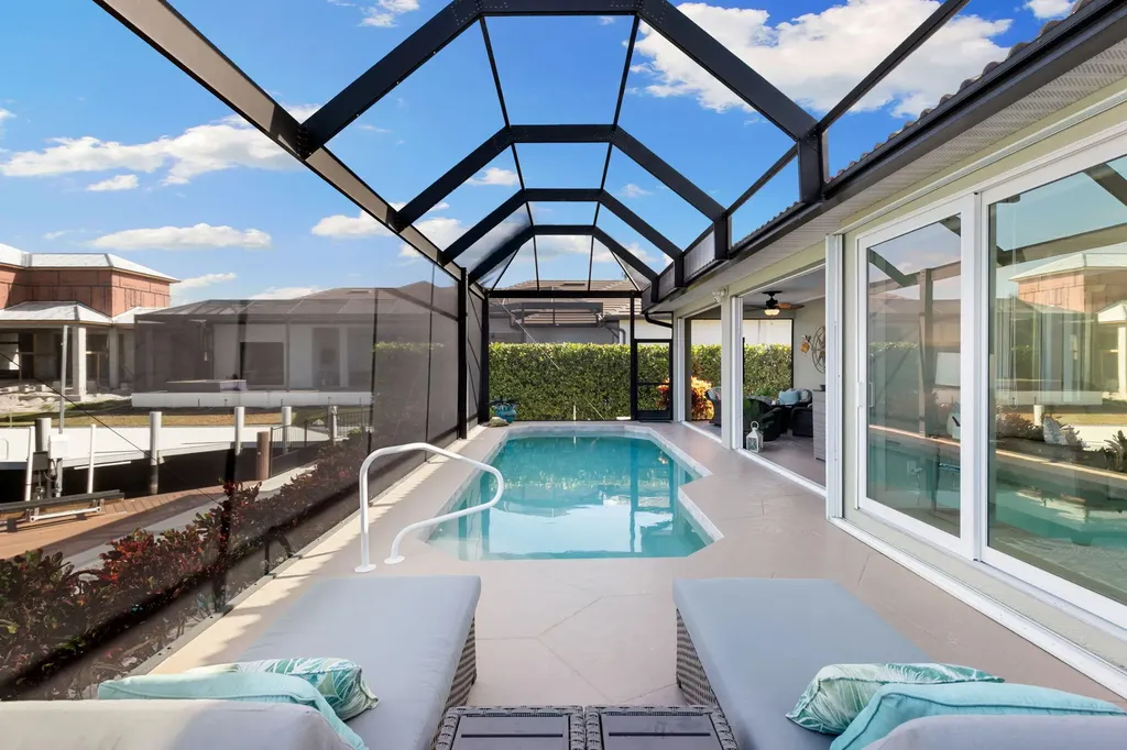 1058 Goldenrod Avenue Marco Island FL 34145