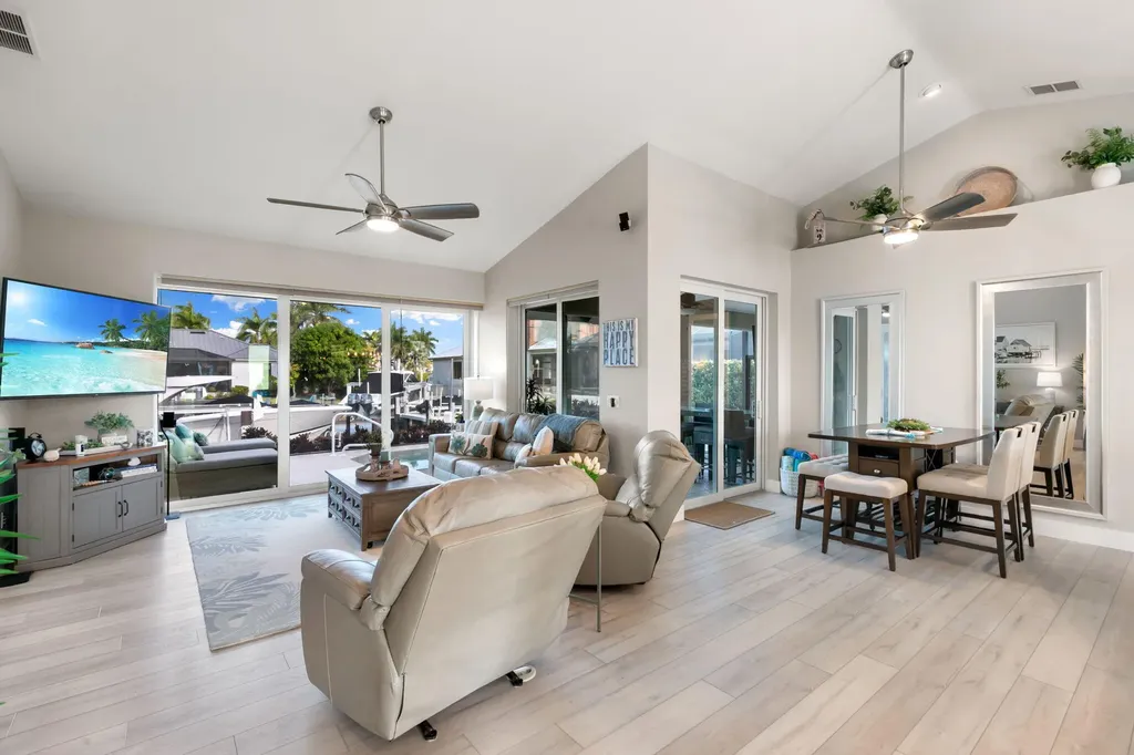 1058 Goldenrod Avenue Marco Island FL 34145