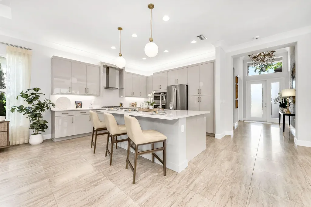 11241 Daphne Court Naples FL 34120