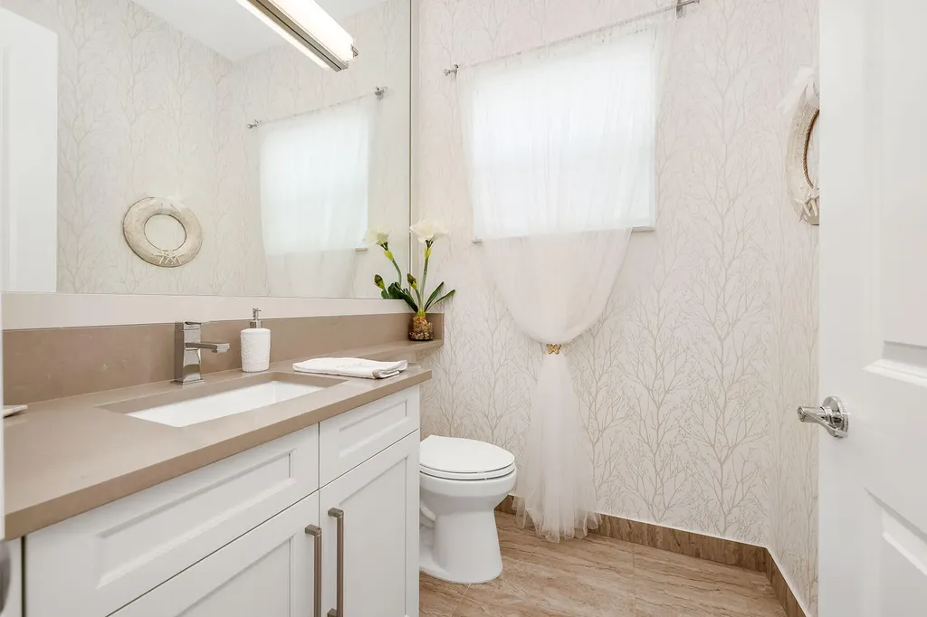 11241 Daphne Court Naples FL 34120