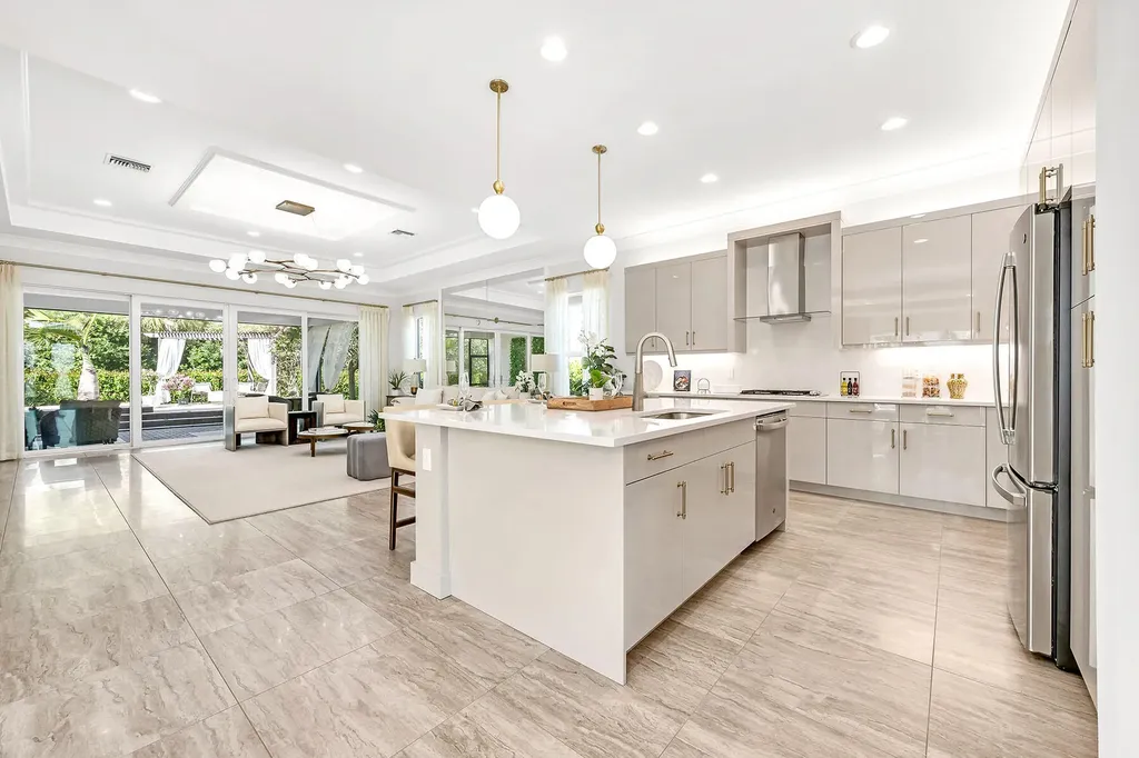 11241 Daphne Court Naples FL 34120