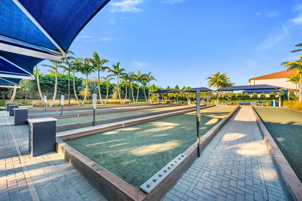 11241 Daphne Court Naples FL 34120