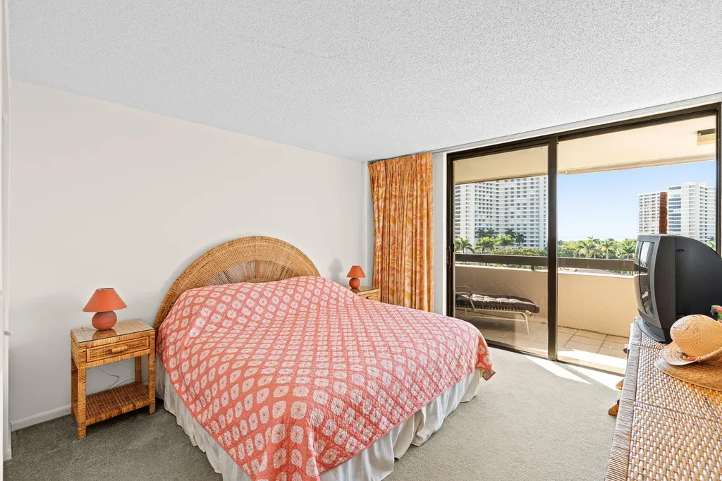 651 Seaview Court Marco Island FL 34145