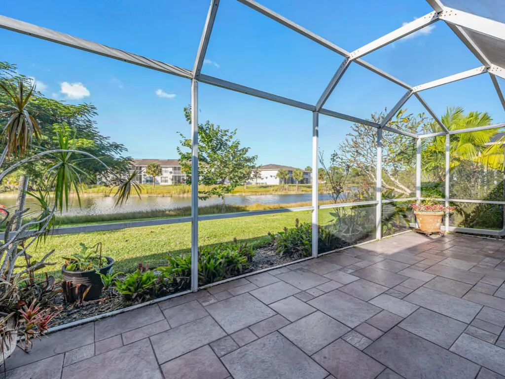 6284 Shadowood Circle Naples FL 34112