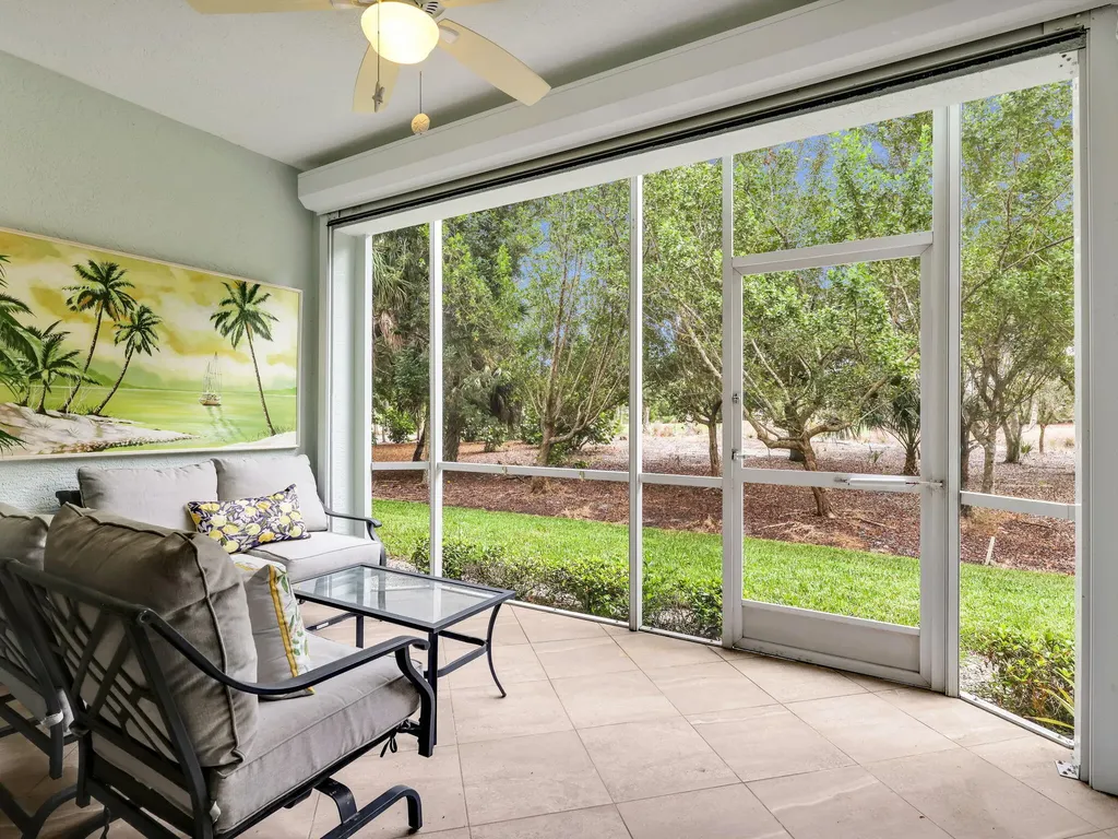 1042 Mainsail Drive Naples FL 34114