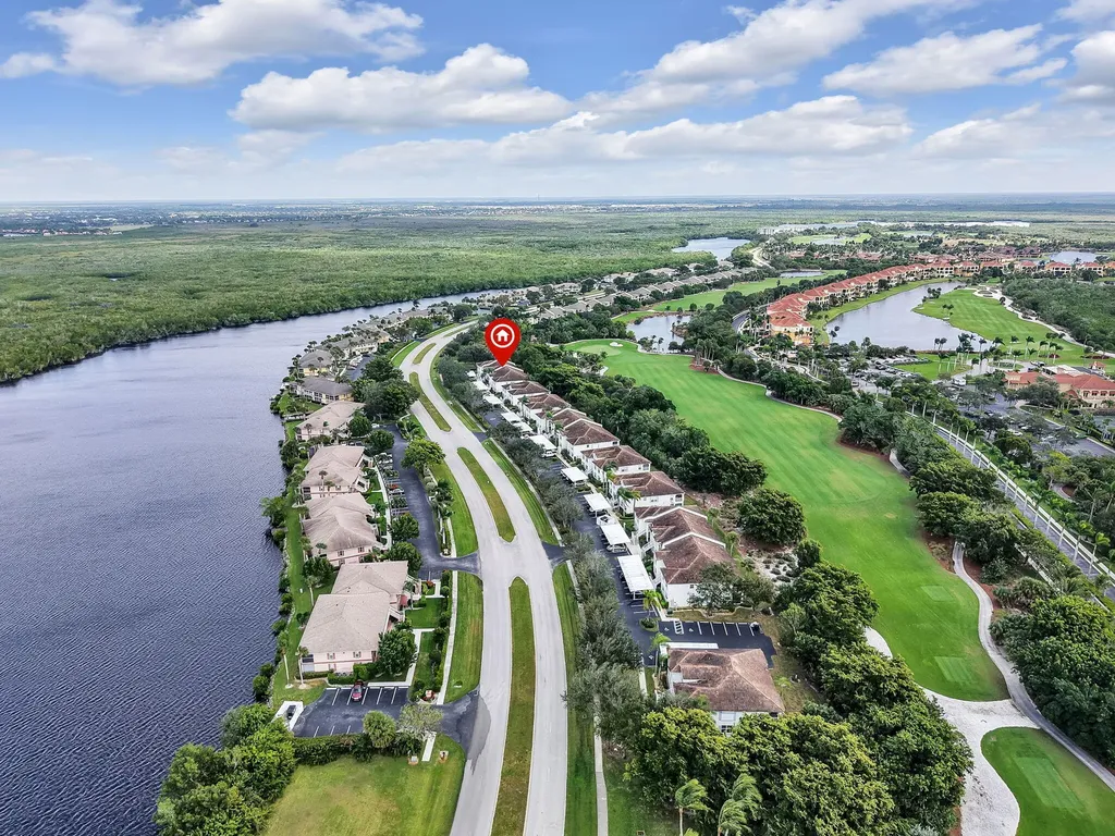 1042 Mainsail Drive Naples FL 34114