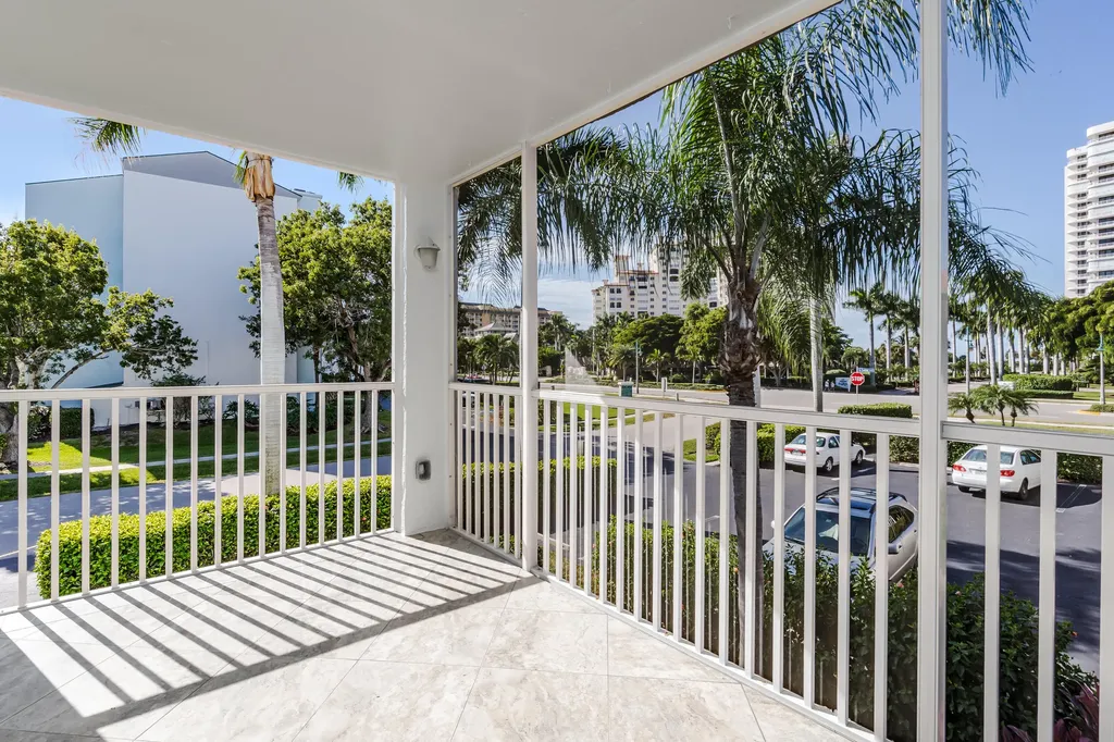 261 S Collier Boulevard S Marco Island FL 34145