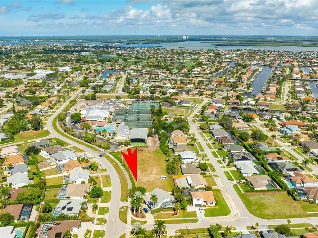 189 Sand Hill Street Marco Island FL 34145