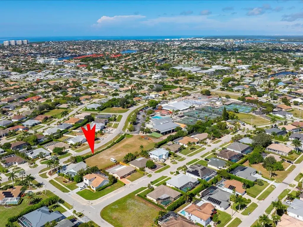 189 Sand Hill Street Marco Island FL 34145