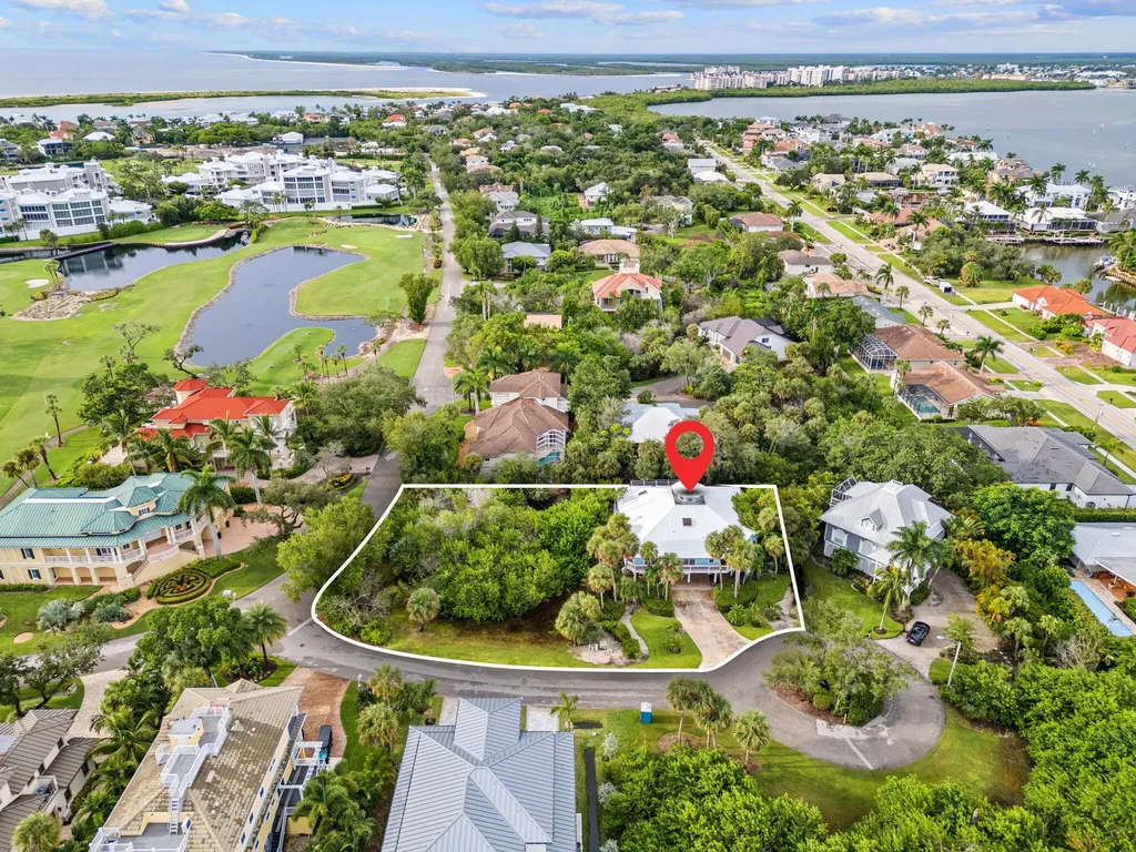 380 Periwinkle Court Marco Island FL 34145