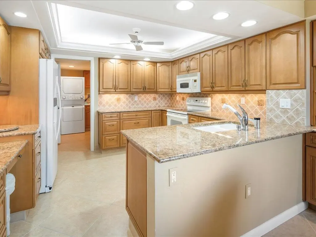 840 S Collier Marco Island FL 34145