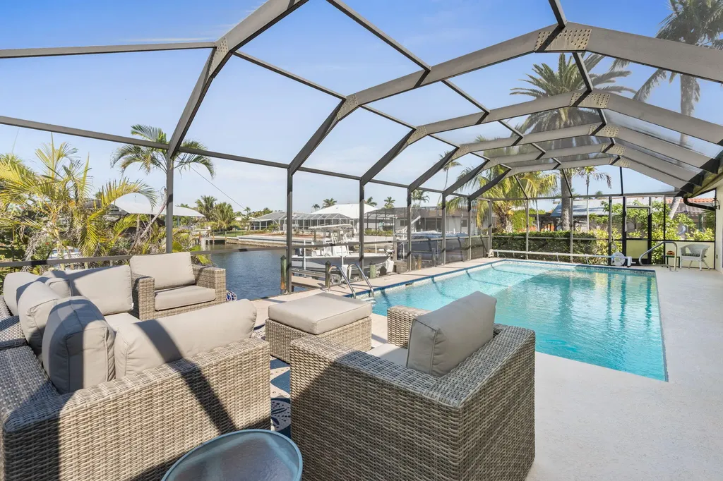 Marco Island FL, 1230 Lilac Avenue