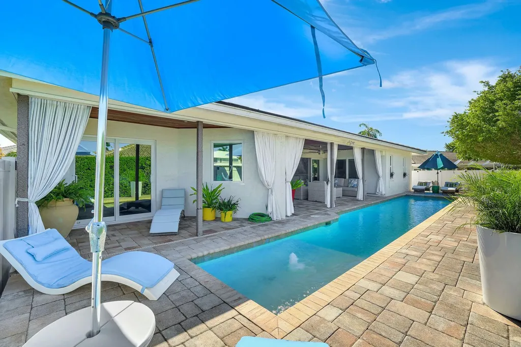 1350 Waikiki Court Marco Island FL 34145