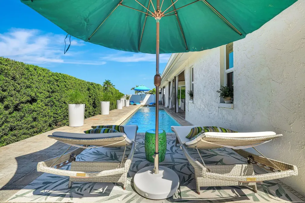 1350 Waikiki Court Marco Island FL 34145