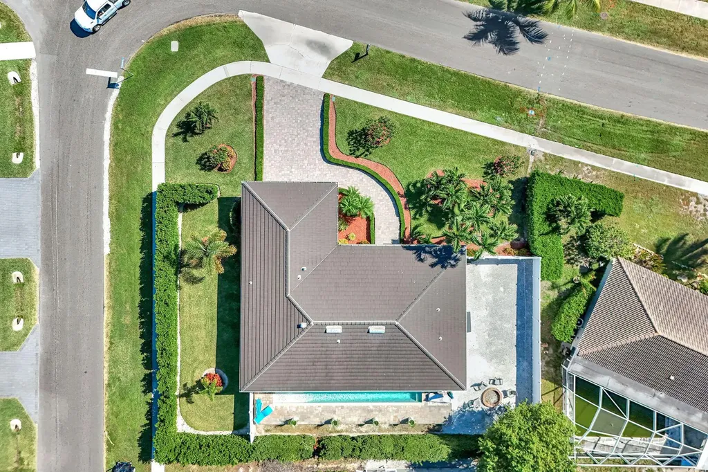 1350 Waikiki Court Marco Island FL 34145