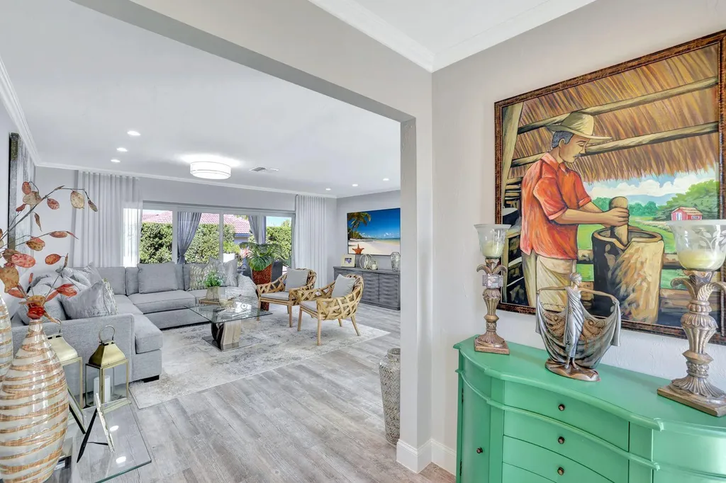 1350 Waikiki Court Marco Island FL 34145